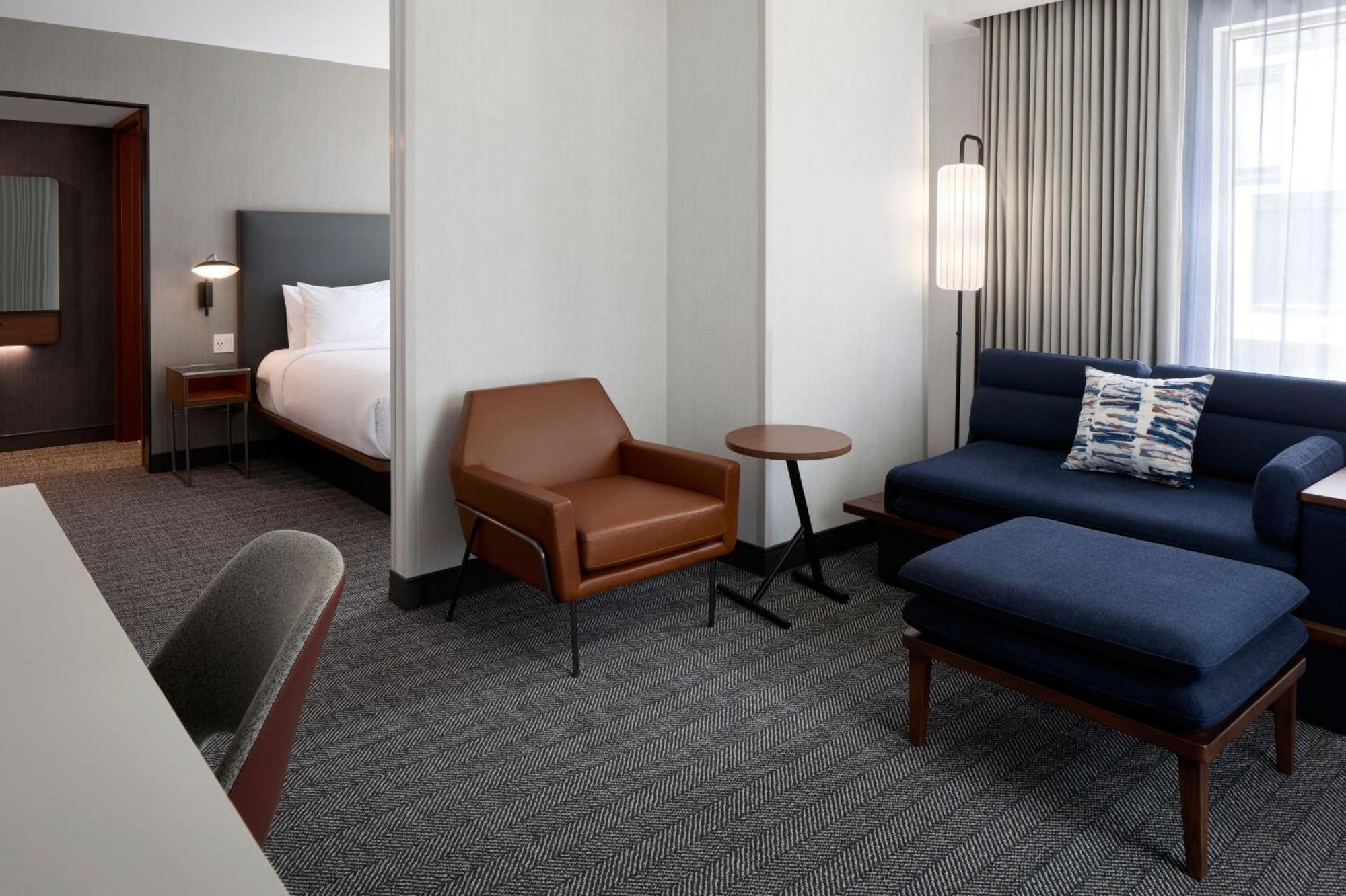 Courtyard By Marriott Montreal Laval Hotel Kültér fotó