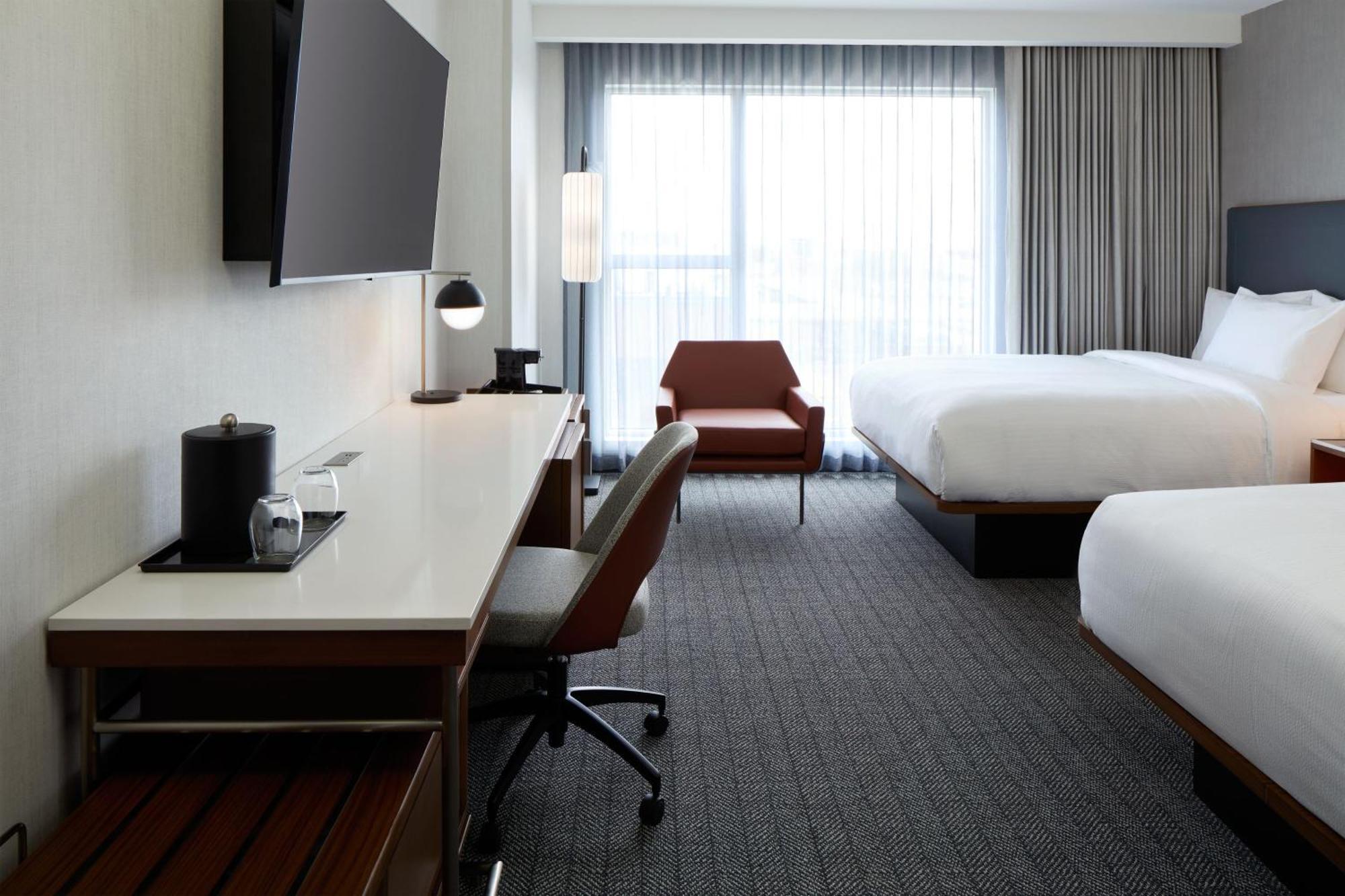 Courtyard By Marriott Montreal Laval Hotel Kültér fotó