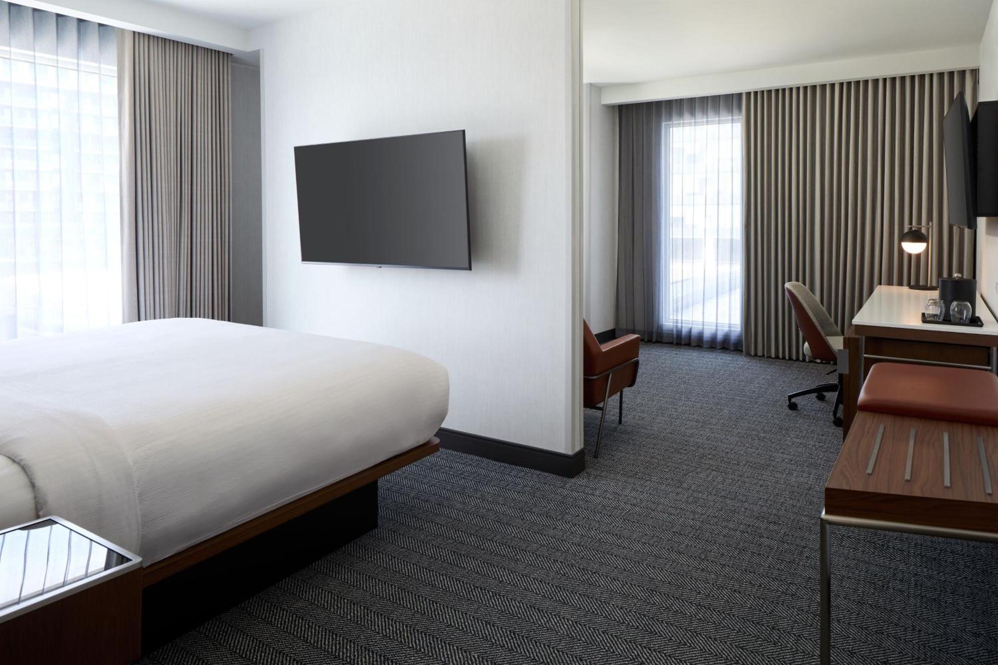 Courtyard By Marriott Montreal Laval Hotel Kültér fotó