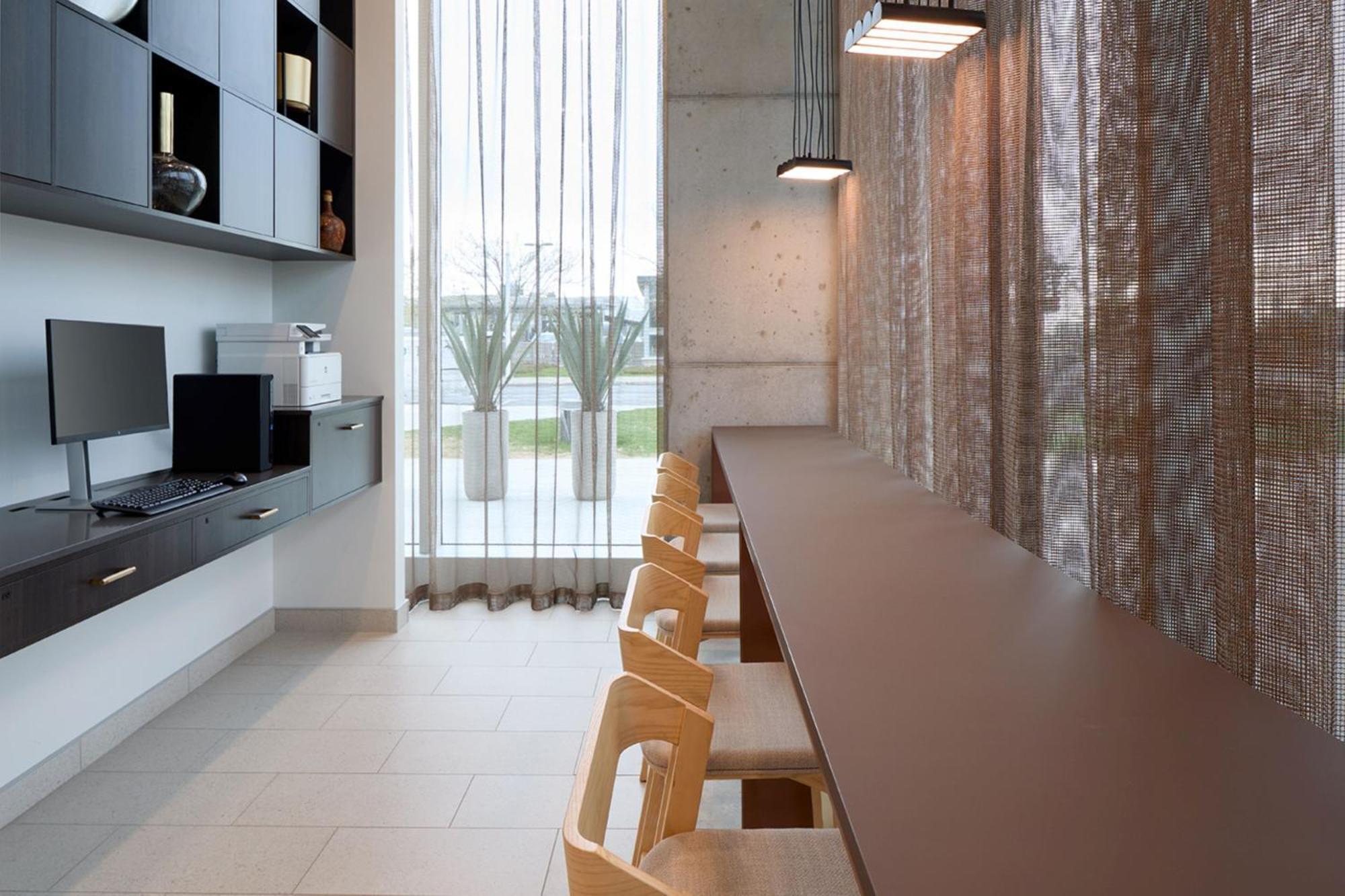 Courtyard By Marriott Montreal Laval Hotel Kültér fotó